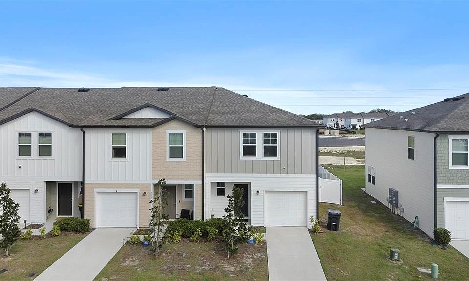 1st image of 537 MADISON DRIVE