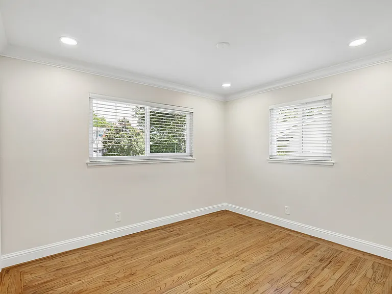 4521 Juno Way — Photo 22