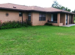 2959 W Lake Chilton Dr, Avon Park, FL 33825