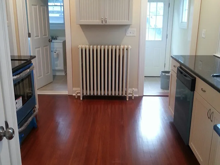 356 Townsend Ave — Photo 10
