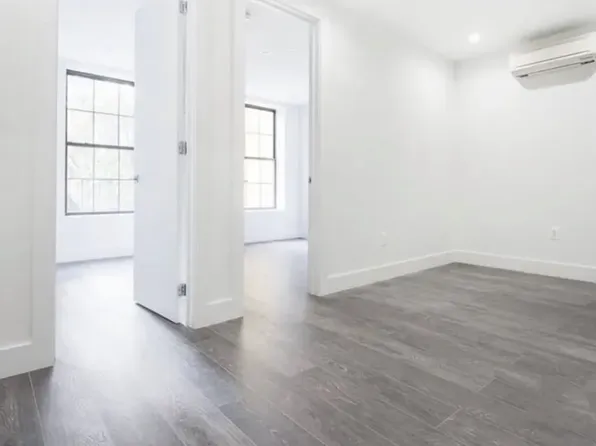 342 Bergen Street image 1 of 8