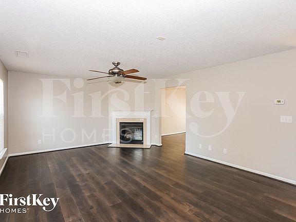 4th image of 109 Farnham Way