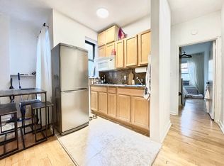 352 W 56th St APT 5B, New York, NY 10019
