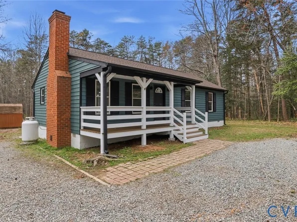 3063 Three Chopt Rd, Gum Spring, VA 23065