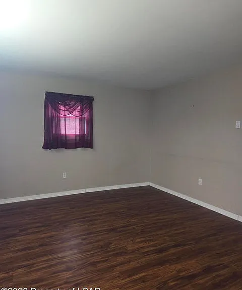 60 Saratoga Ct — Photo 4
