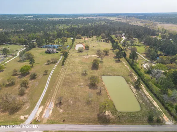 Mennonite Rd, Gulfport, MS 39503