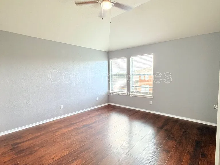 6527 Ithaca Fls — Photo 26