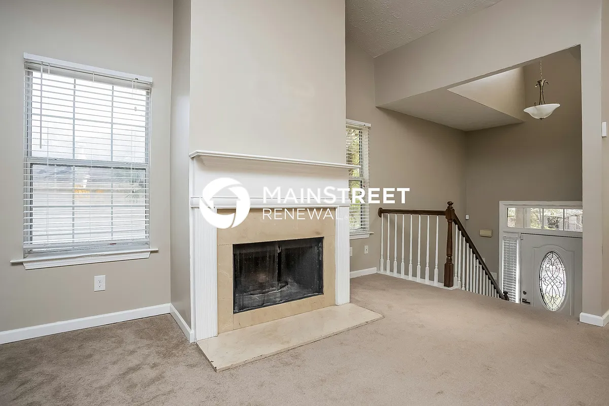 Living Room - 7076 Shenandoah Trl