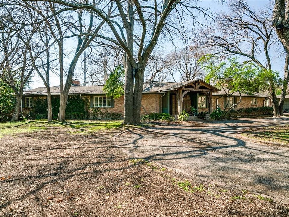2nd image of 11215 W Ricks Cir