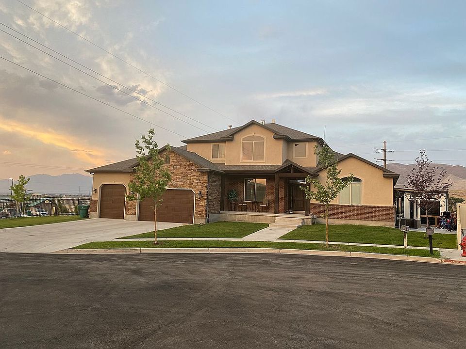 1st image of 1574 W Iron Horse Blvd
