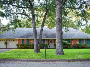 1414 Kensington Dr, Tyler, TX 75703