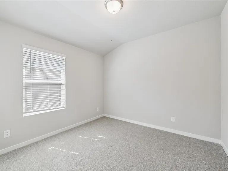 1510 King Ranch Rd — Photo 13