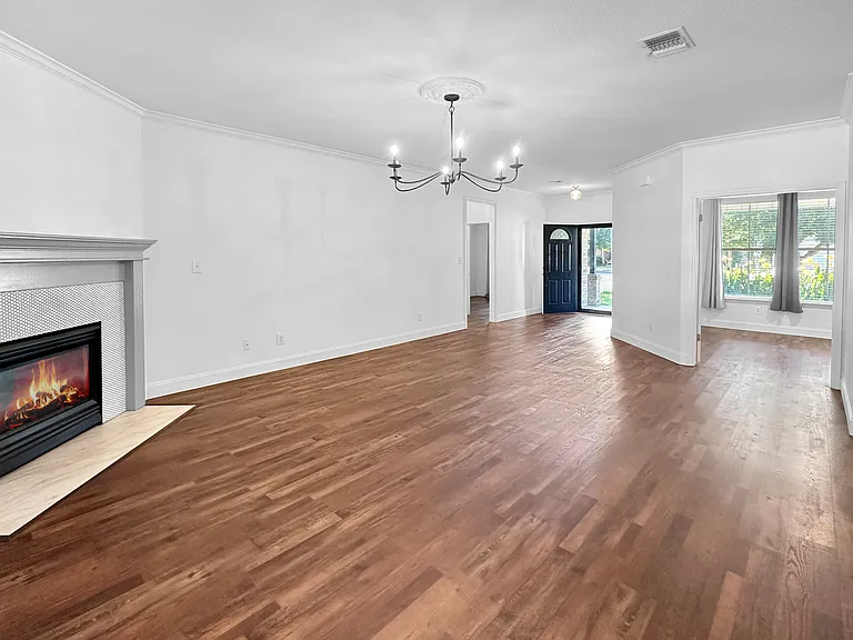 1415 Azalea Ln — Photo 20