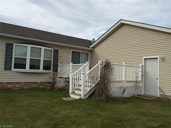 2nd image of 388 Far Hill Dr