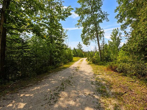 4th image of Idlewild Woods Dr #9&10