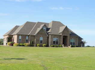 910 Gordon Rd, Dyersburg, TN 38024