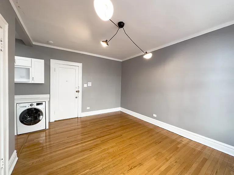 441 W Melrose St #B3 — Photo 9