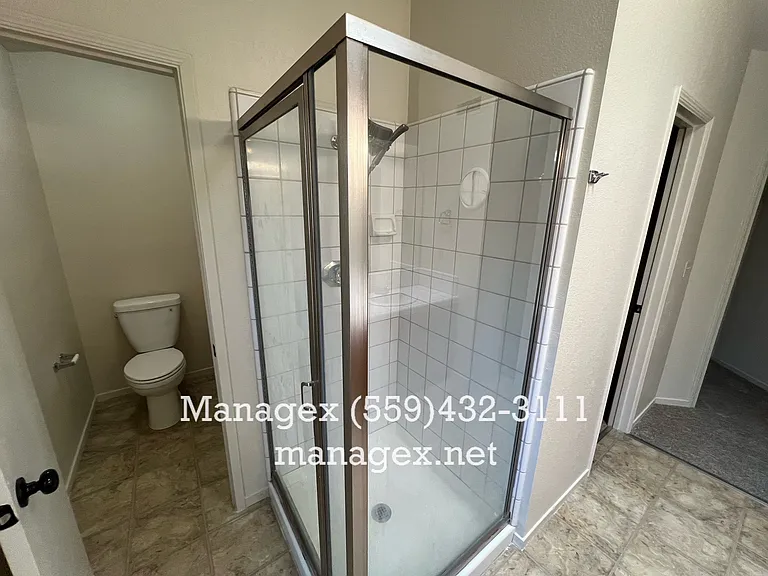 509 E Alluvial Ave #105 — Photo 12