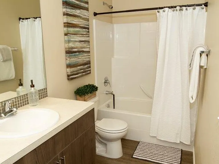 4830 Rural Rd SW #103 — Photo 8