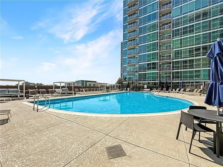 923 Peachtree St NE #924 — Photo 66