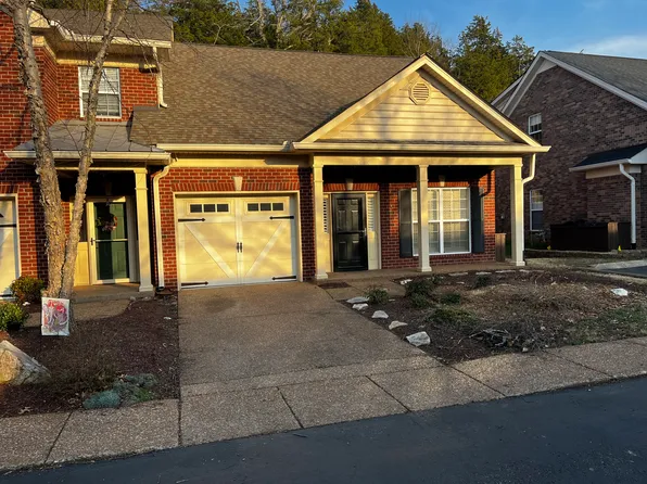 1854 Brentwood Pointe Dr, Franklin, TN 37067