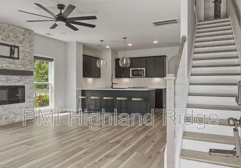 6084 Ivory Ln — Photo 5