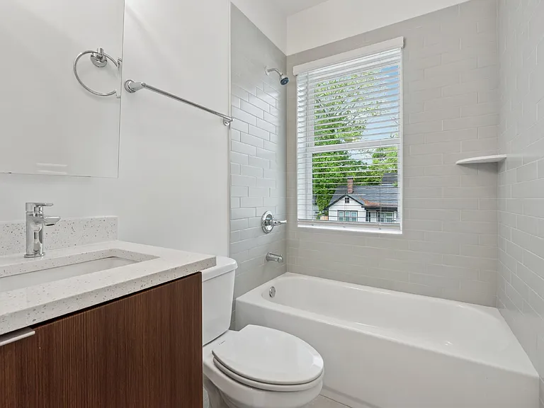 750 Cascade Pl SW #3 — Photo 6