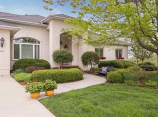 671 Highland Park Ave, Coralville, IA 52241