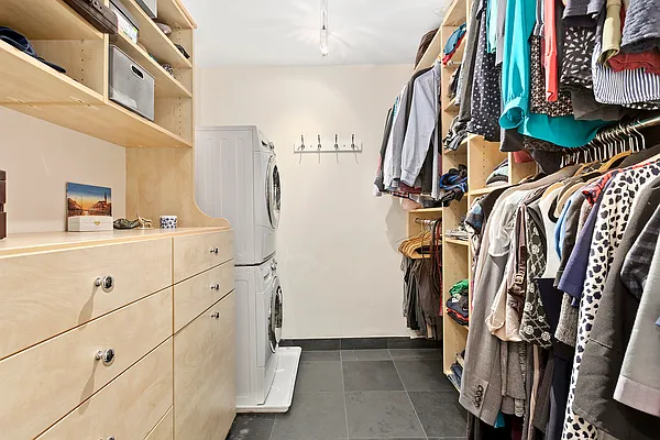 Sold by Compass | media 10