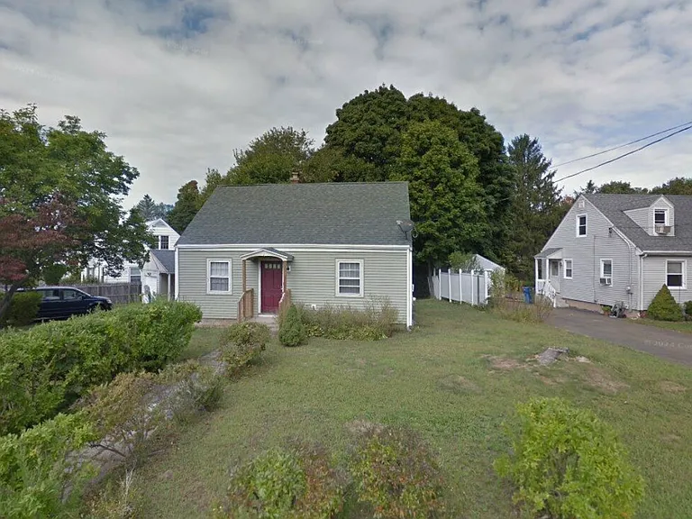 2 Washington Ct — Photo 5