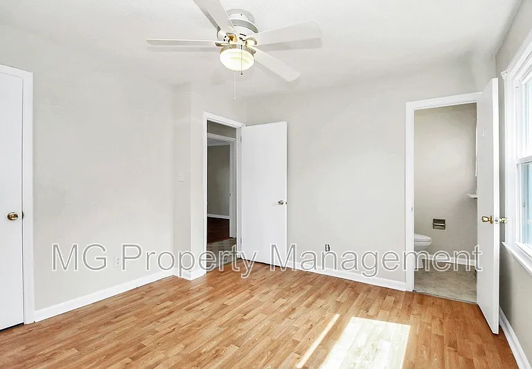 243 Eden Cir — Photo 20