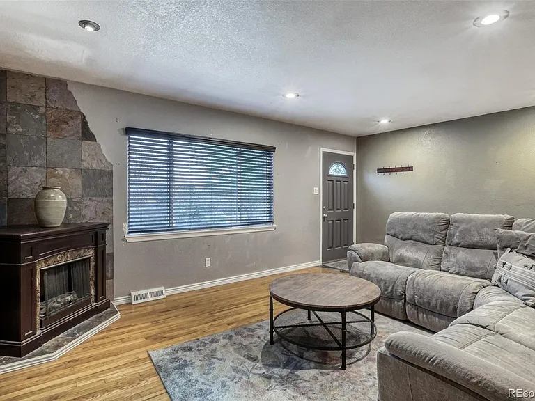 12066 W Virginia Pl — Photo 7