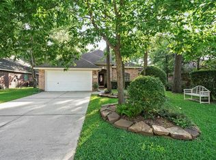 39 Gold Leaf Pl, Conroe, TX 77384