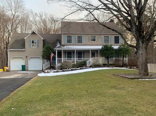 89 E Commodore Blvd, Jackson, NJ 08527