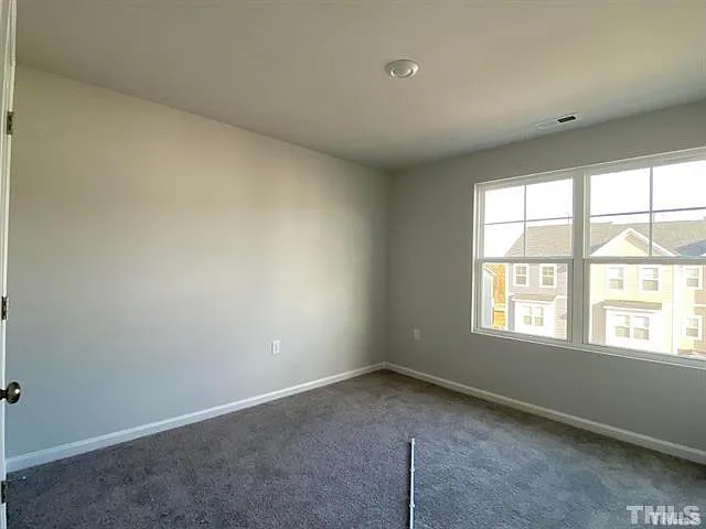 609 Gimari Dr — Photo 10