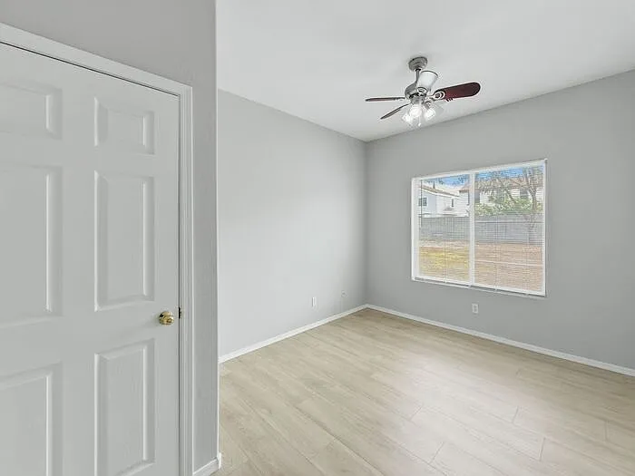 1508 E Heather Dr — Photo 13