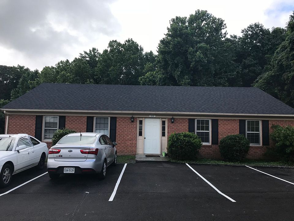1st image of 102D Daniel St