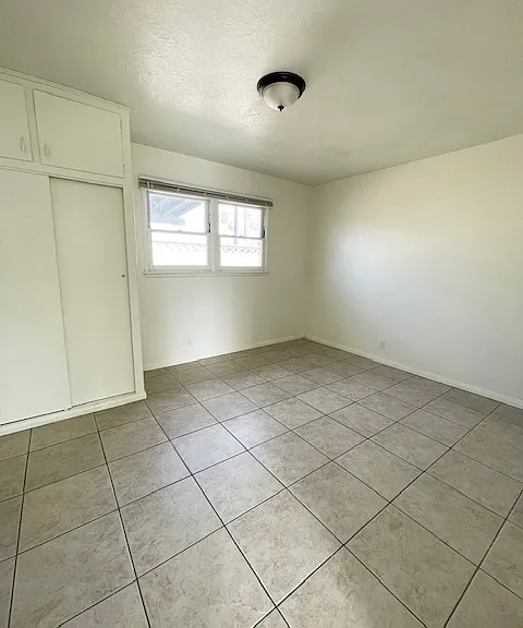 24450 Myers Ave — Photo 8