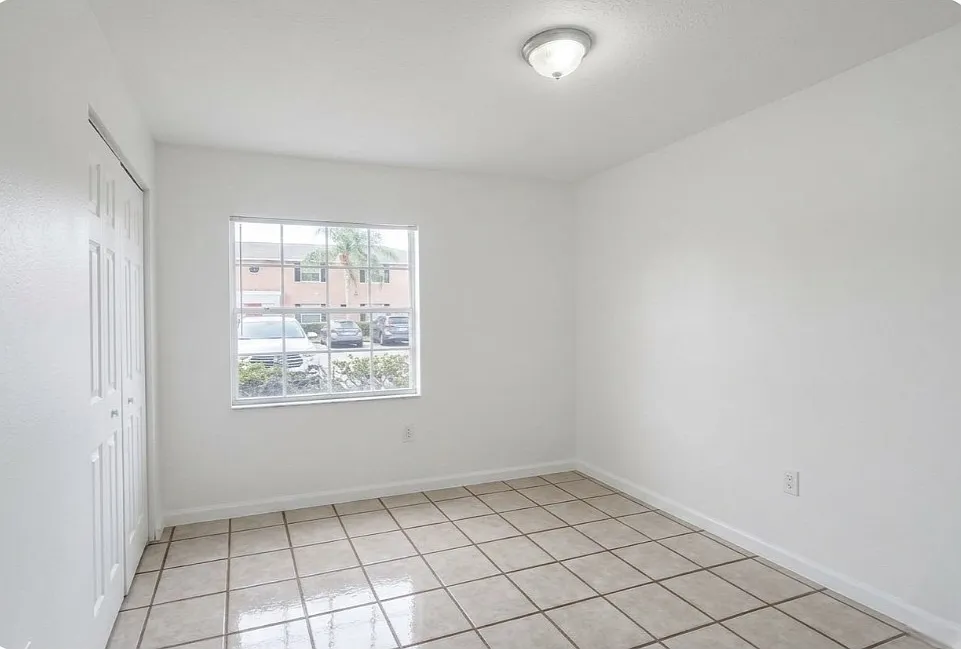 1440 Holden Ave — Photo 1