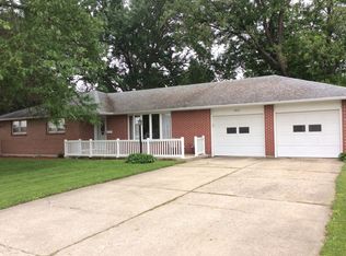 1809 6th Ave, Sterling, IL 61081