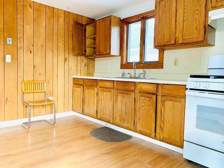 5 Pemberton St #2 — Photo 14