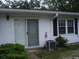 887B Inverness Ct, Lakewood, NJ 08701