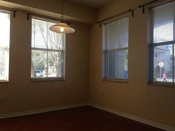 3rd image of 10850 NW 89th Ter Unit 106
