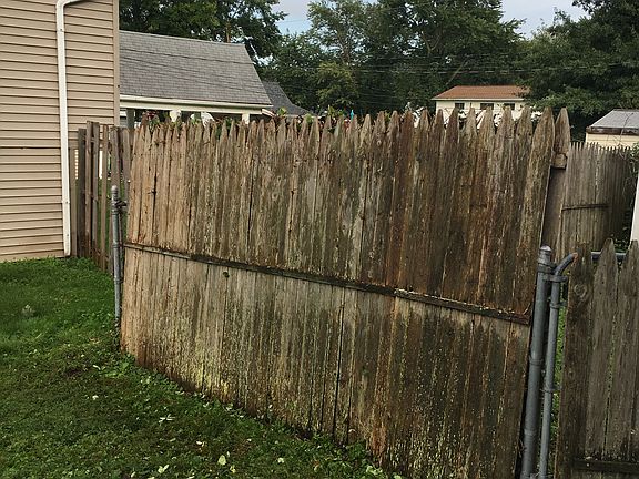 5th image of 47 Lynch Farm Dr
