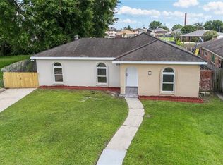 8336 Fairfax Dr, Chalmette, LA 70043