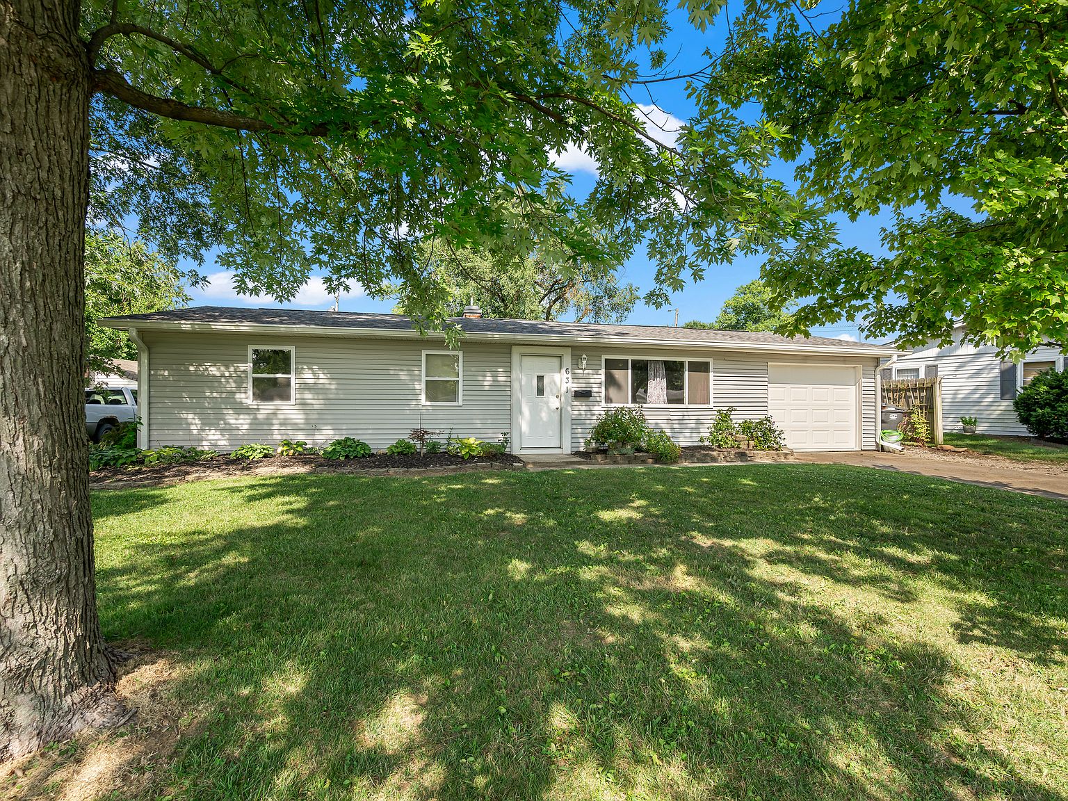 631 Circle Ct, New Whiteland, IN 46184 Zillow