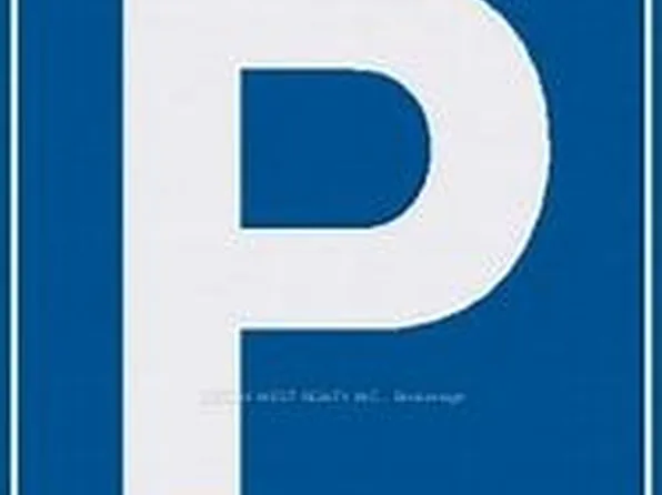 20 Turntable Cres #A-18, Toronto, ON M6H 4K9