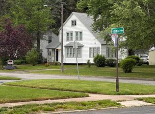 16 Fenimore Blvd, Springfield, MA 01108