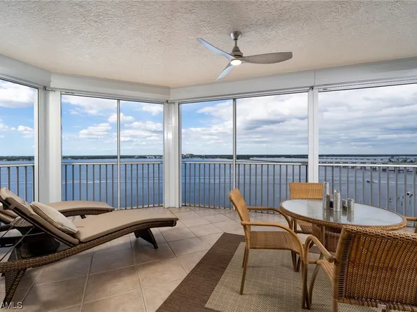 2104 W 1st St APT 1401, Fort Myers, FL 33901