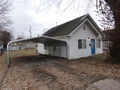 1004 S 11th St, Herrin, IL, 62948